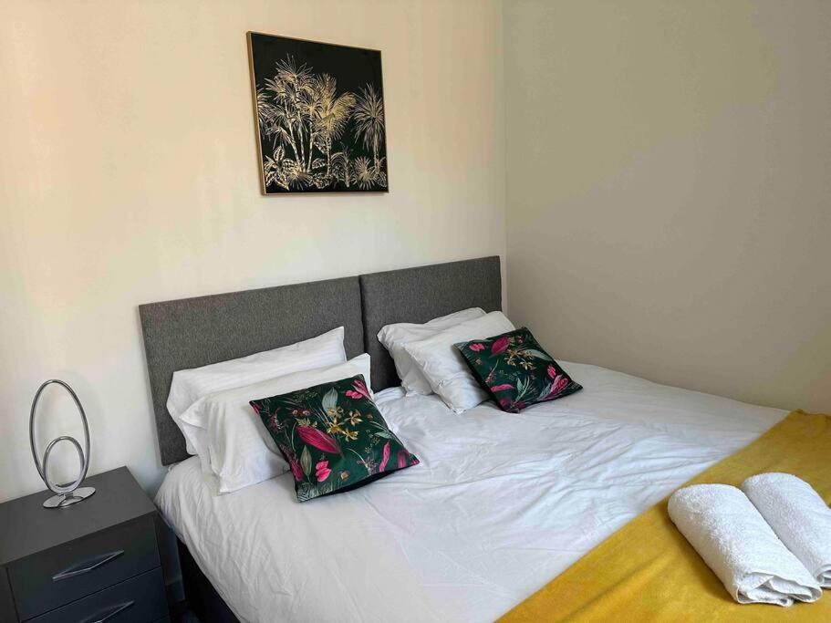 Spacious And Elegant Apartment 버밍엄 외부 사진