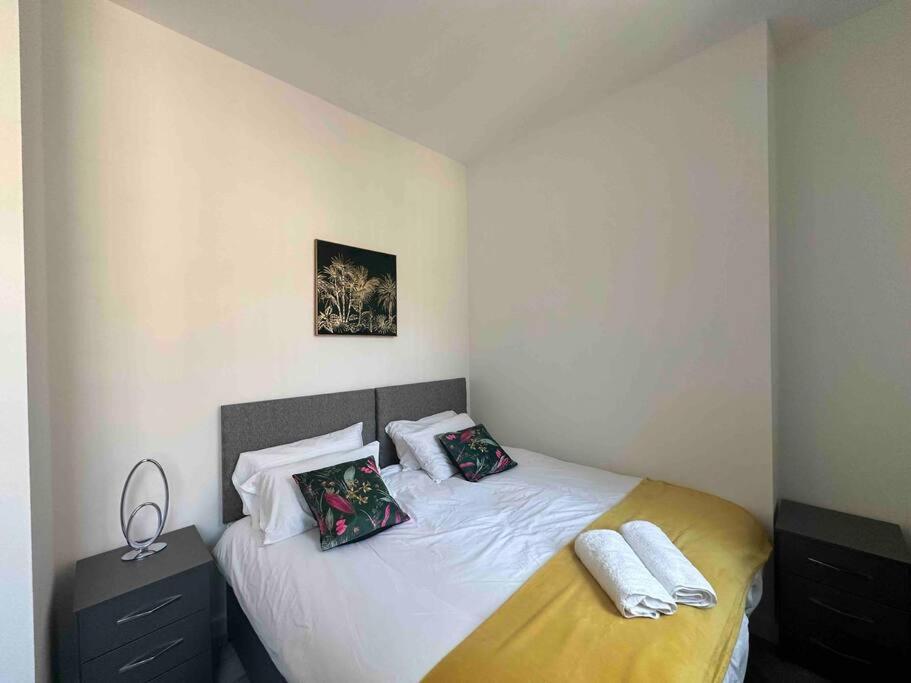 Spacious And Elegant Apartment 버밍엄 외부 사진